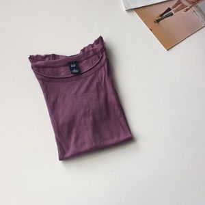 GAP long sleeve tee